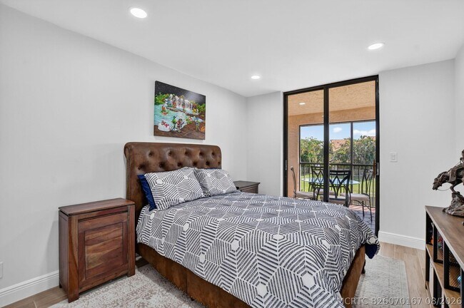 Building Photo - 7917 La Mirada Dr