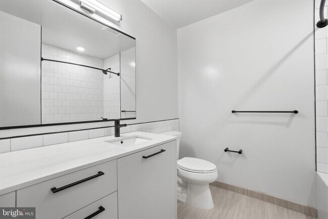 Building Photo - 1625 Eckington Pl NE