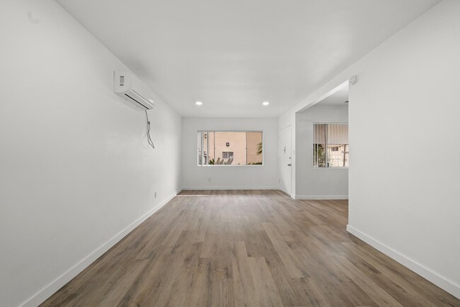 Floorplan - 839-845 Glenway Dr.