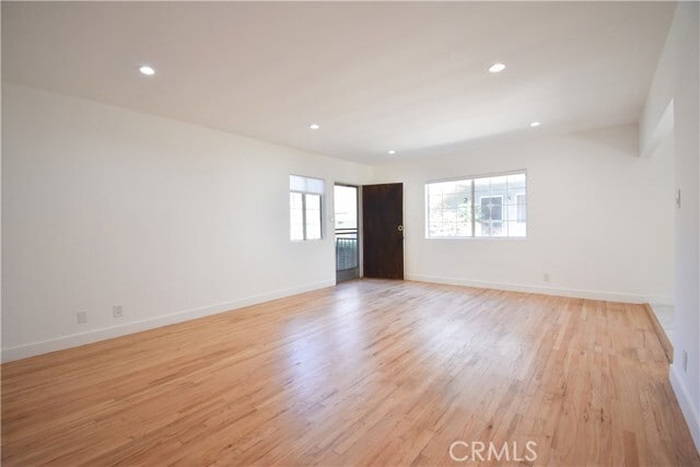 Building Photo - 1570 N Verdugo Rd