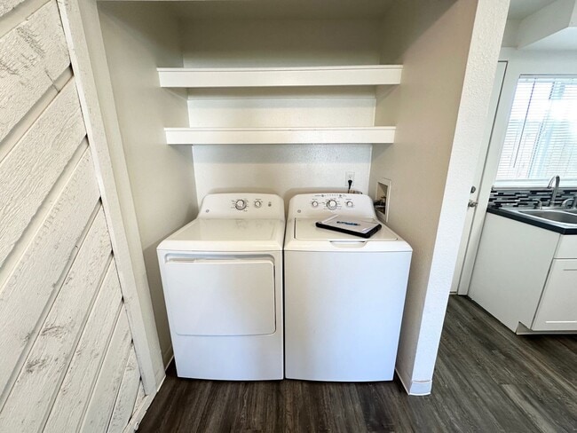 Building Photo - 211 N Indiana Ave