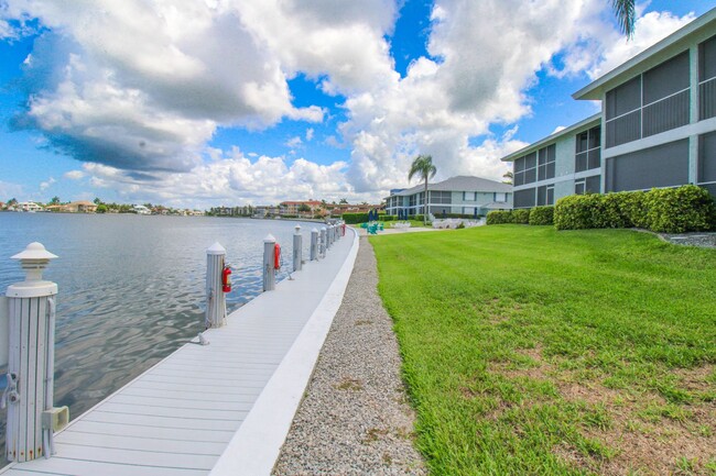 Building Photo - ** SMOKEHOUSE BAY OF MARCO ** 2/2 SEASONAL...