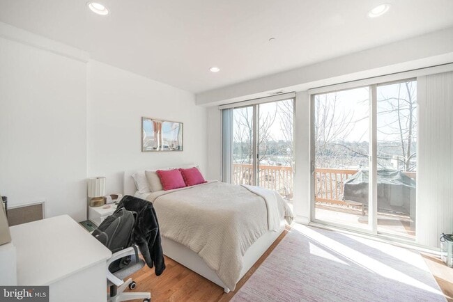 Building Photo - 4066 Manayunk Ave