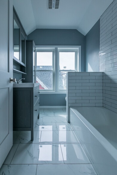 Building Photo - 6 Gannett St