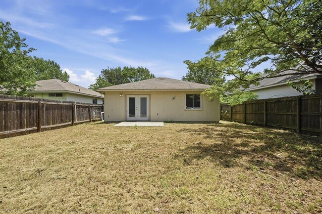Building Photo - 11412 Robert Wooding Dr