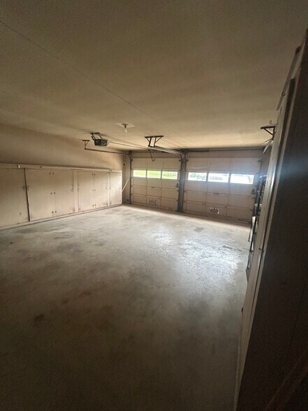 Building Photo - 110 Northaven Dr