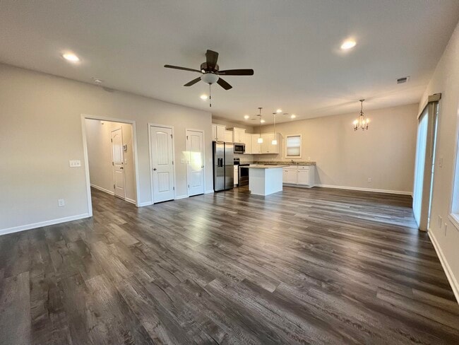 Building Photo - 4044 Thimbleberry Dr