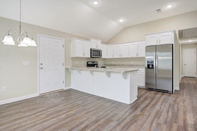 Building Photo - 3bd 2ba HOME FOR RENT!