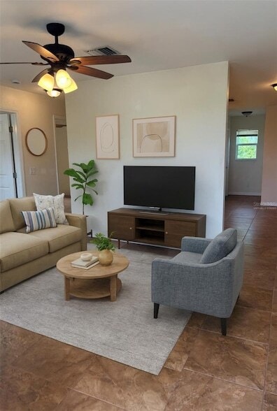 Building Photo - 12223 Zittle Ave