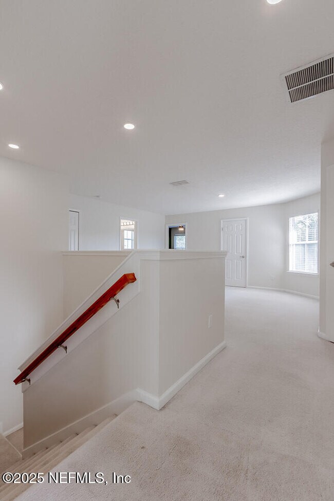 Building Photo - 6332 Endelstow Ln