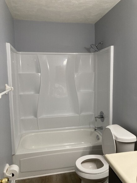 Downstairs bathroom - 171 Parkbrook Cir