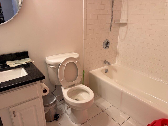 Building Photo - 30 Daniels St