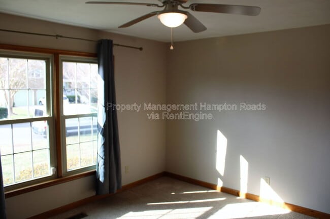 Building Photo - 1210 Plantation Lakes Cir