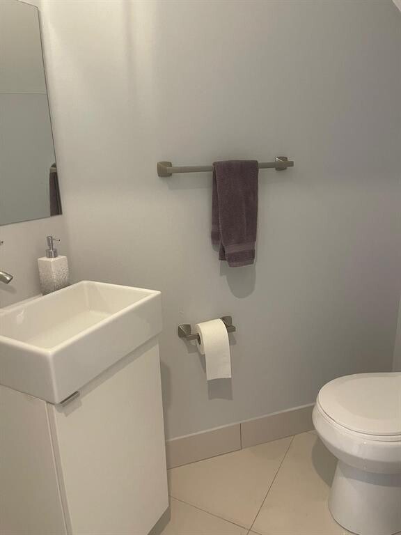 Building Photo - 4135 Eastridge Cir