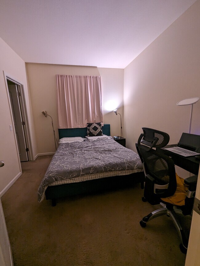 Bedroom3 - 764 Grandview Ter