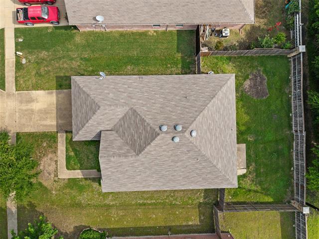 Building Photo - 308 Laurel Ln