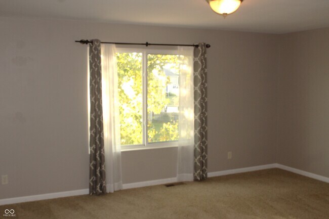 Building Photo - 2244 McGregor Ct
