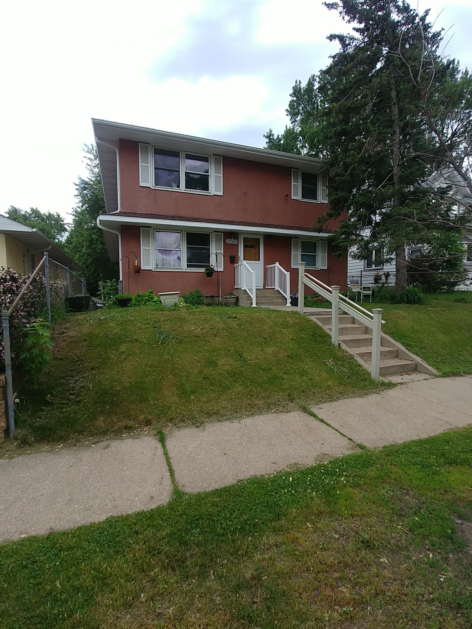 Exterior Front - 1230 Hewitt Ave