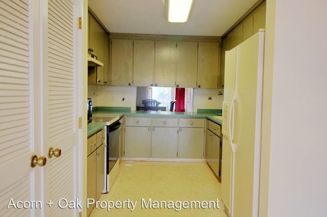 Building Photo - 2 br, 2.5 bath House - 48 Stoneridge Rd
