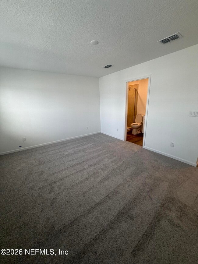 Building Photo - 539 Holly Lks Dr