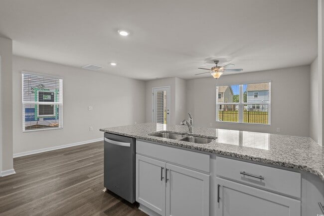 Building Photo - 344 Bayou Loop
