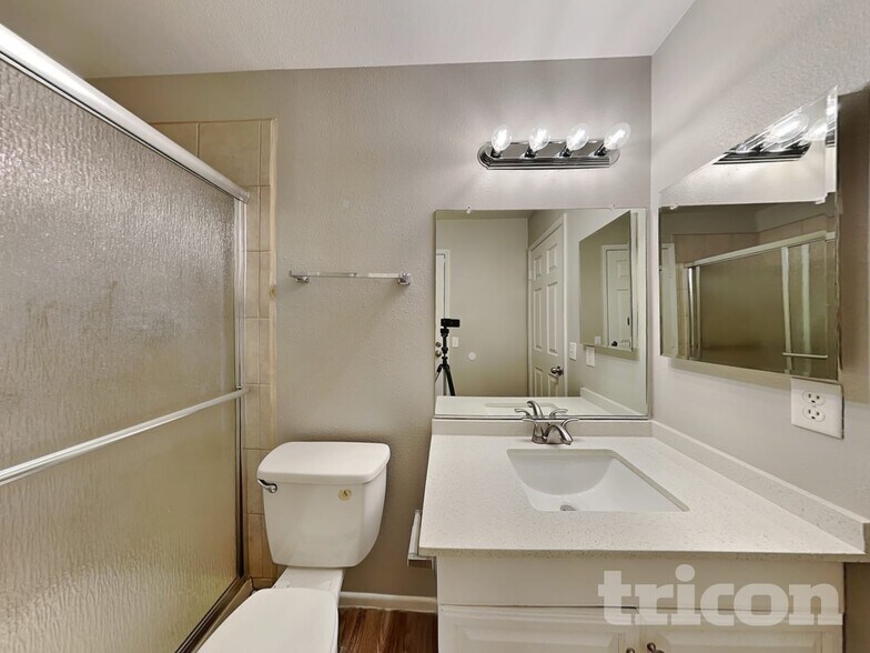 Building Photo - 271 Princess Ann Ct