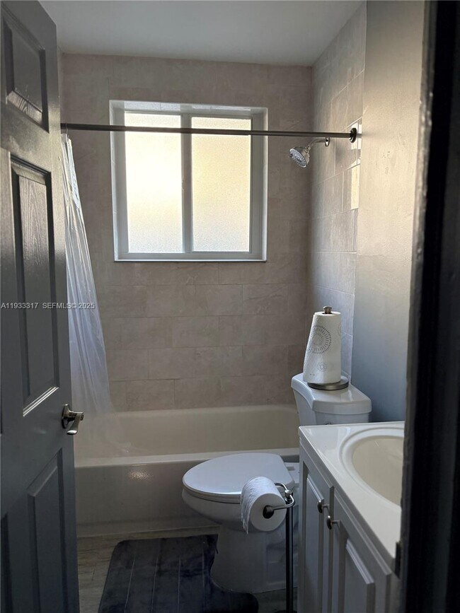 Building Photo - 249 SW 4th St