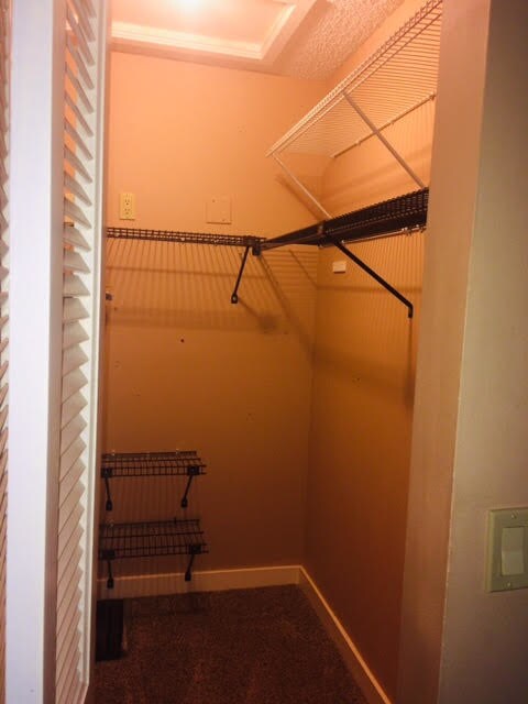 Building Photo - 112 Club Dr