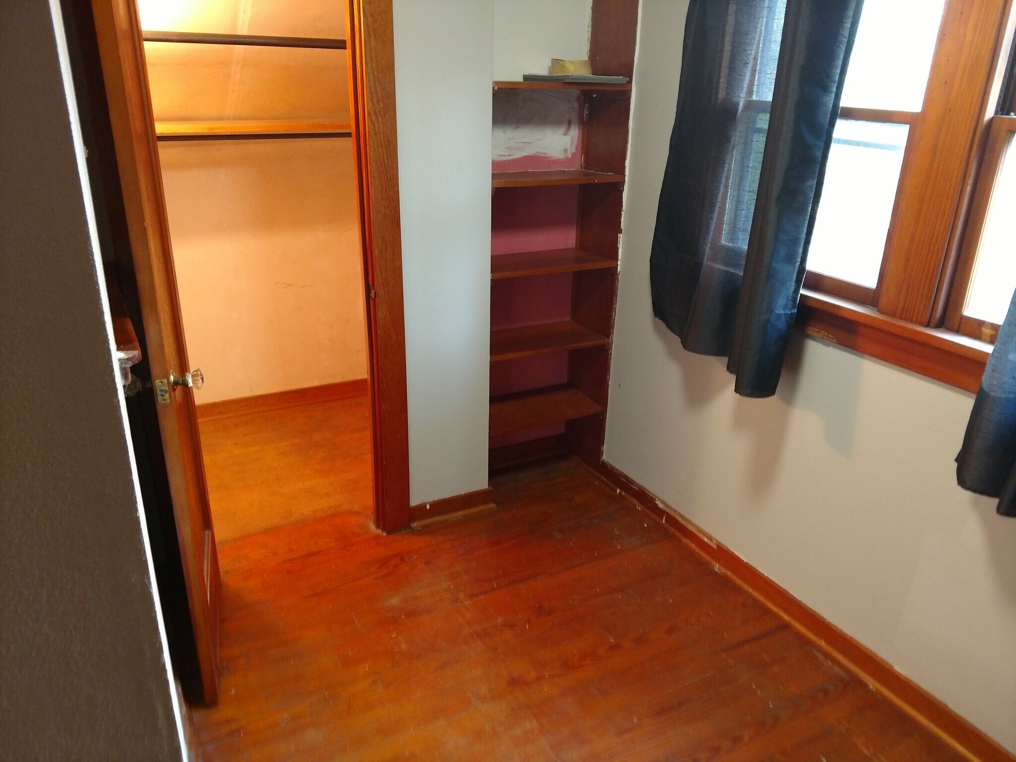 Building Photo - 1304 Randle St