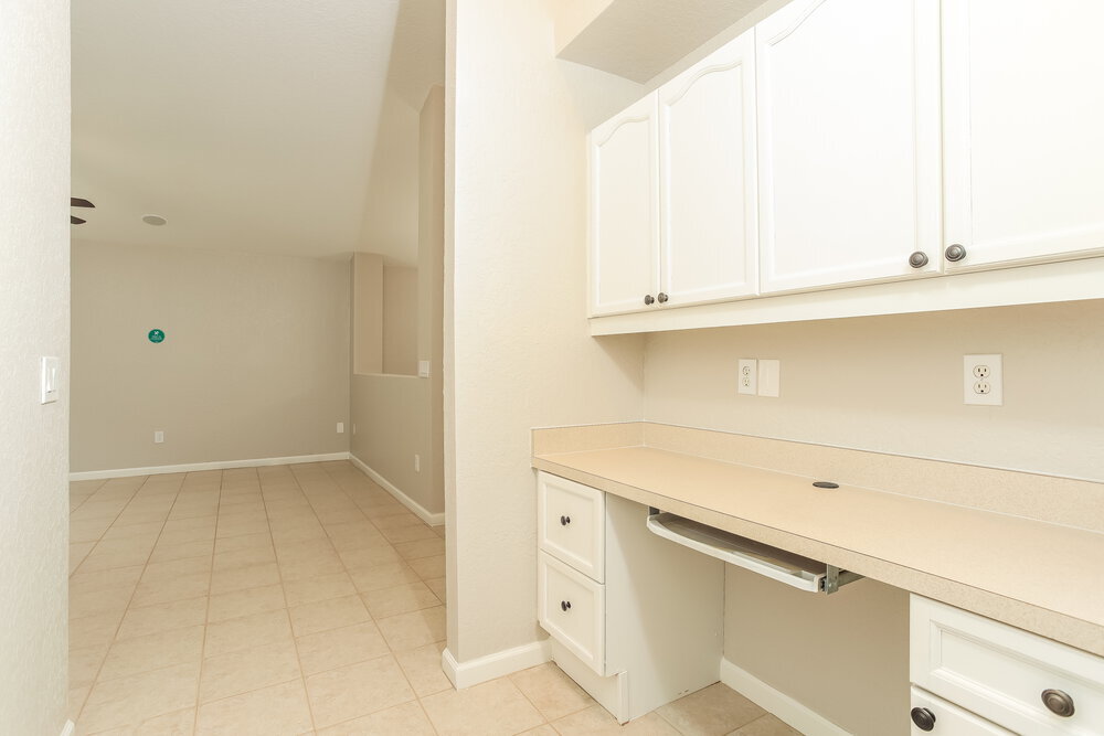 Building Photo - 2982 White Cedar Cir