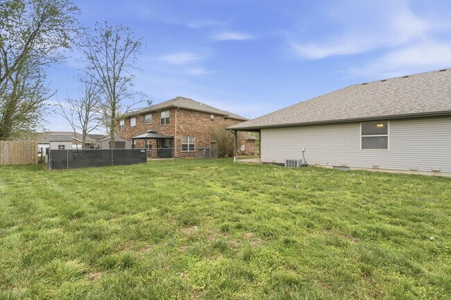 Building Photo - 3917 N 15th St