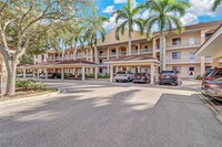 Building Photo - 9901 Sunset Cove Ln