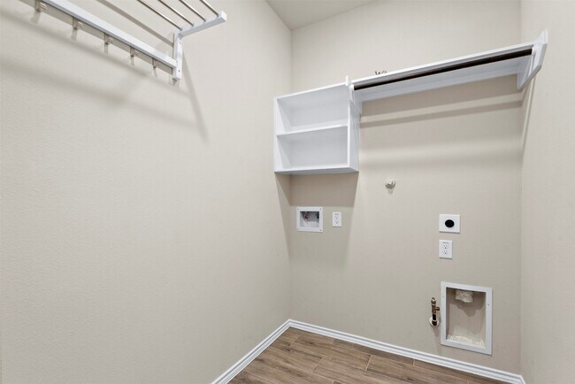 Building Photo - 25318 Pirates One Dr