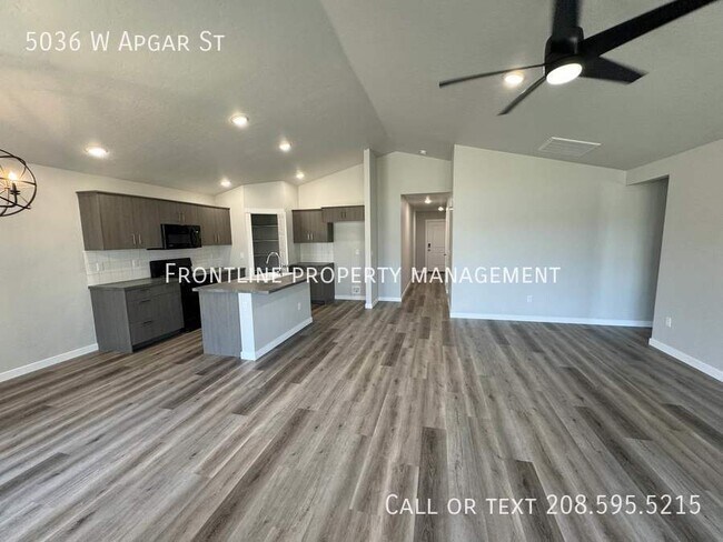 Building Photo - 5036 W Apgar St