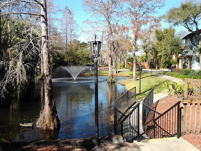 Building Photo - Beautiful Remodeled 2/1 Condo x Rent @ Villa Medici close to Theme Parks!