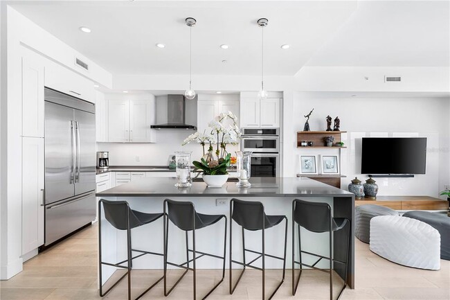 Building Photo - 1155 N Gulfstream Ave