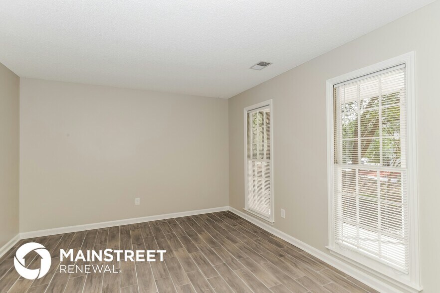 Building Photo - 1384 Grindenwald Dr