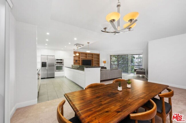 Building Photo - 515 Ocean Ave