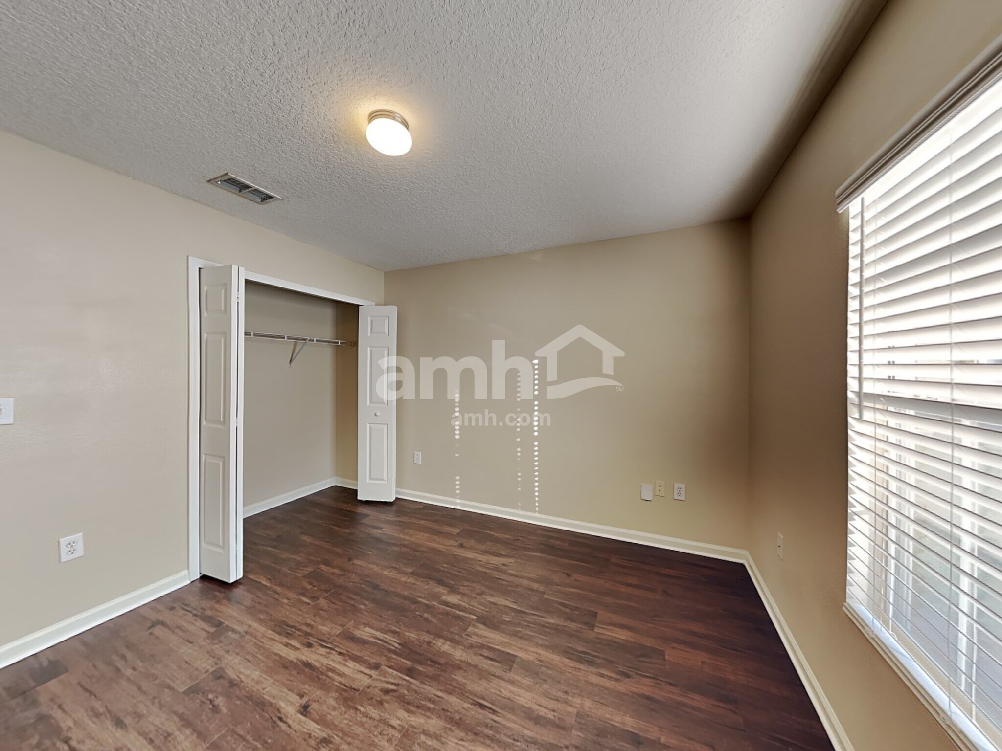 Building Photo - 81 Marisco Way