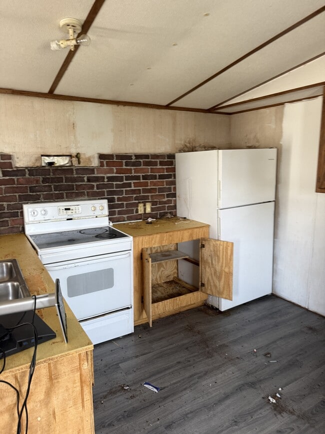 Building Photo - 113 Ringgold Rd