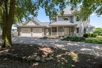 Building Photo - 4591 S Memorial Shoreway Dr