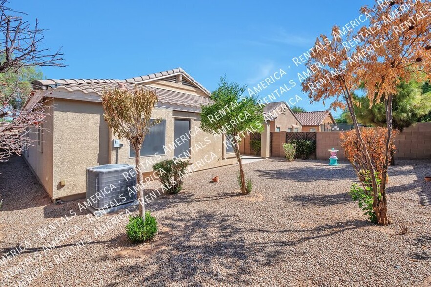 Building Photo - 3883 E Rose Quartz Ln