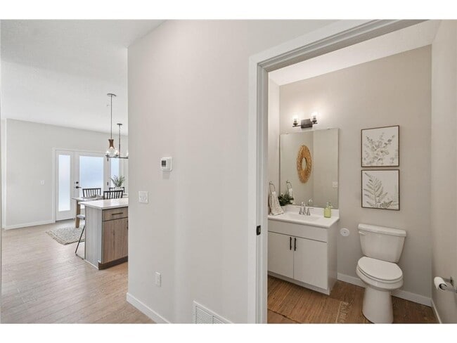 Building Photo - 4750 Ironwood Cir