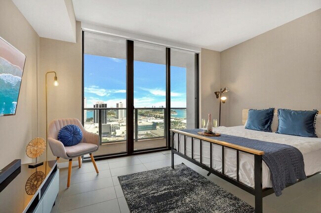 Building Photo - 90 NE 17th St