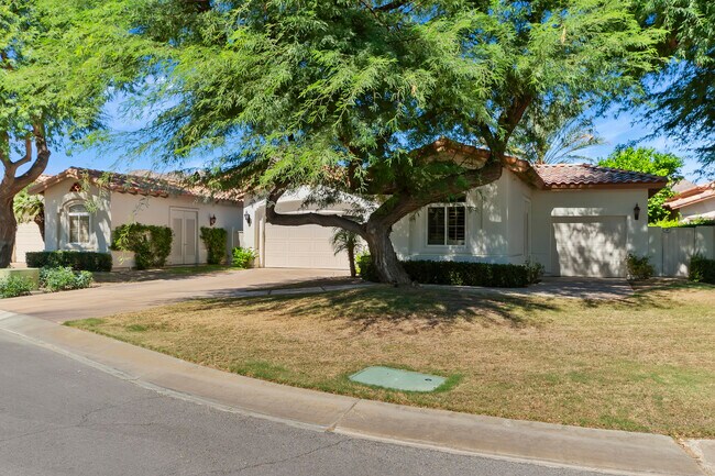 Building Photo - 78688 Cabrillo Way