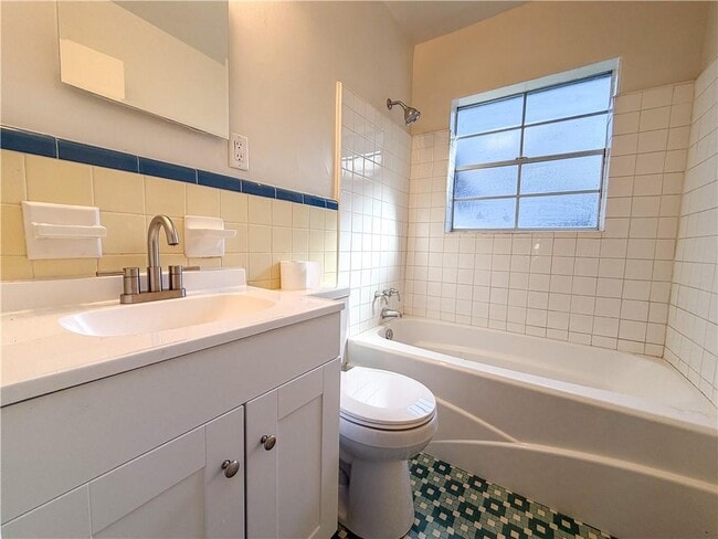 Building Photo - 2361 S Salvia St