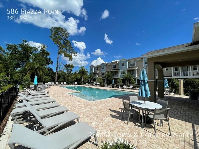 Building Photo - 586 Piazza Point