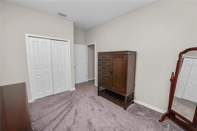 Building Photo - 6577 Great Bear Dr