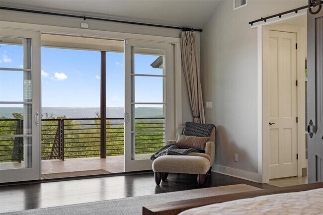 Building Photo - 29 Pascal Ln