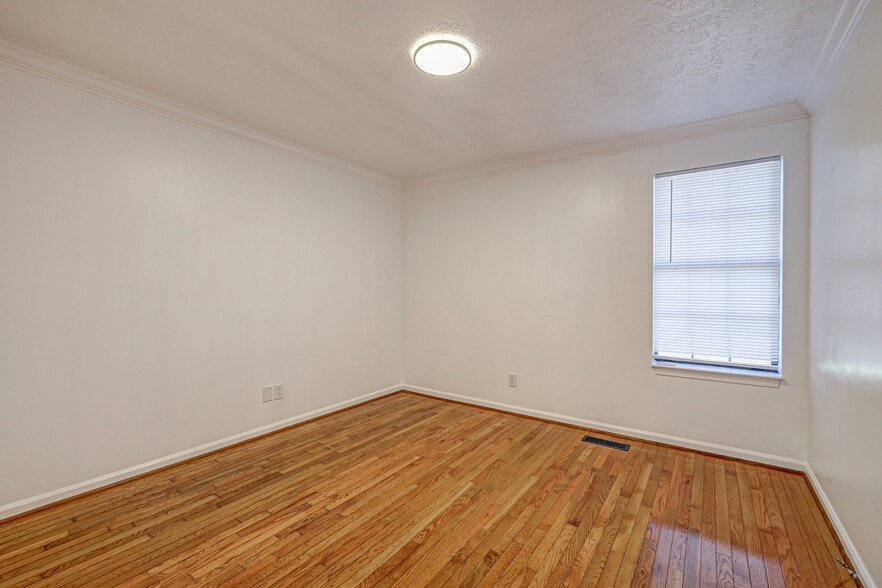 Building Photo - 5610 Obrien Ave